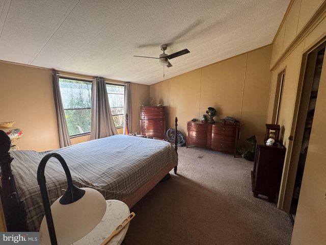 305 SEVEN STARS RD, Gettysburg, PA 17325