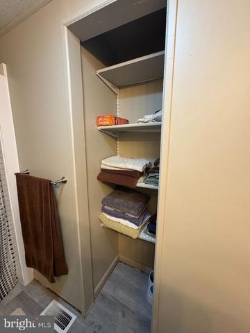 305 SEVEN STARS RD, Gettysburg, PA 17325