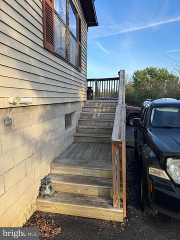 305 SEVEN STARS RD, Gettysburg, PA 17325