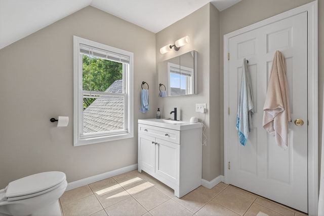 62 Hudson St 2, Somerville, MA 02143