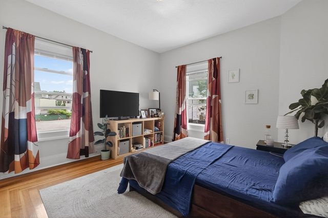 62 Hudson St 2, Somerville, MA 02143