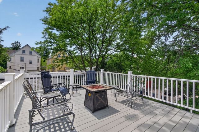 62 Hudson St 2, Somerville, MA 02143