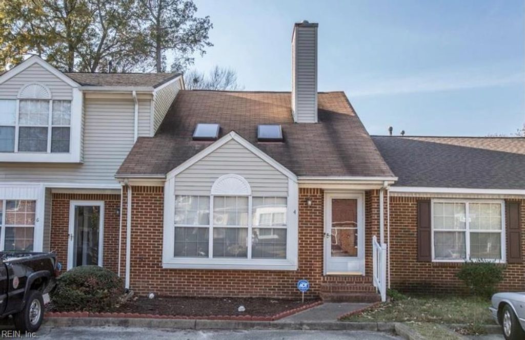 4 Chinaberry PL, Hampton, VA 23666