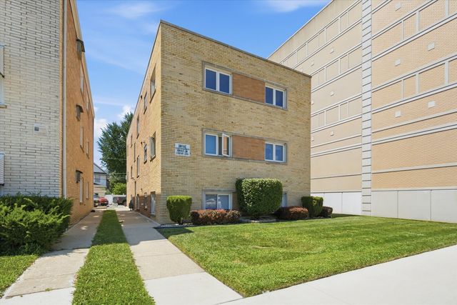 3326 Grove Avenue 6, Berwyn, IL 60402