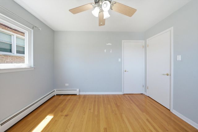 3326 Grove Avenue 6, Berwyn, IL 60402