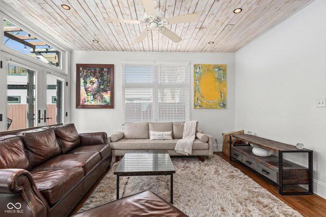 3164 N Washington Boulevard, Indianapolis, IN 46205