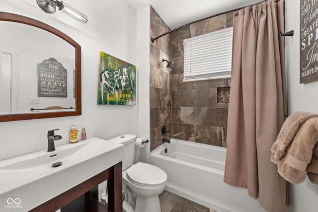 3164 N Washington Boulevard, Indianapolis, IN 46205