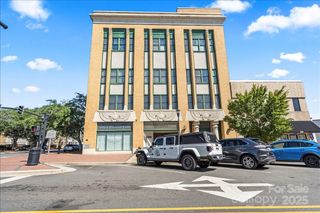 201 S Washington Street #406, Shelby, NC 28150