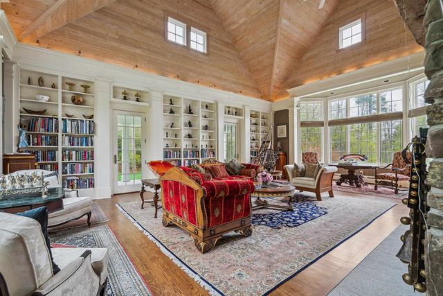 5893 Stage Road, Barnard, VT 05031