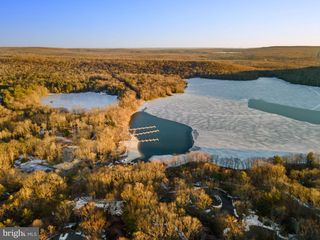 63 RUFFED GROUSE COURT, Lake Harmony, PA 18624