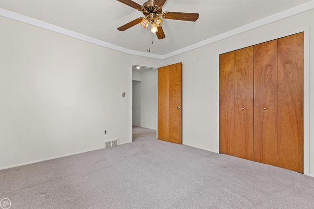 13216 Cromie Drive, Warren, MI 48088