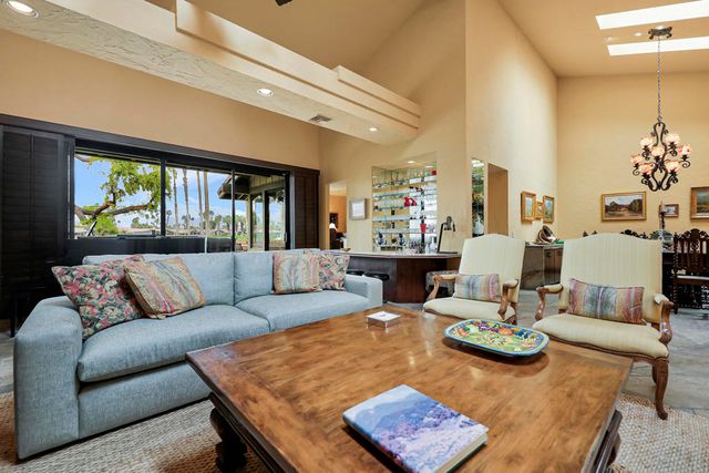 409 Bouquet Canyon Drive, Palm Desert, CA 92211