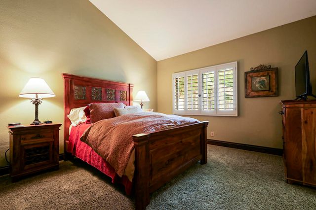 409 Bouquet Canyon Drive, Palm Desert, CA 92211