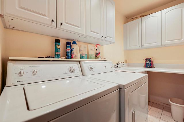 409 Bouquet Canyon Drive, Palm Desert, CA 92211