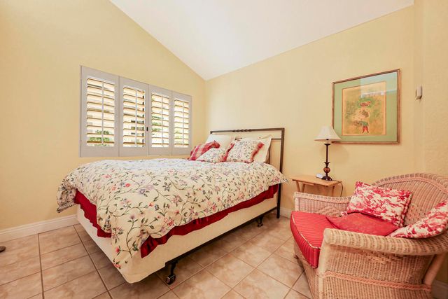 409 Bouquet Canyon Drive, Palm Desert, CA 92211