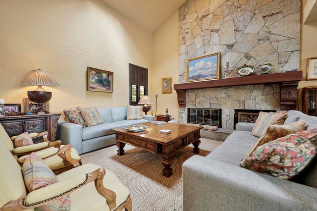 409 Bouquet Canyon Drive, Palm Desert, CA 92211