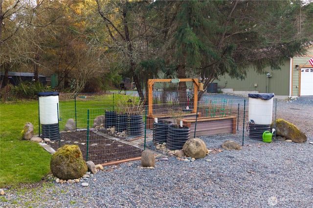 5202 383rd Street E, Eatonville, WA 98328