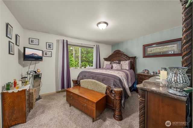 5202 383rd Street E, Eatonville, WA 98328