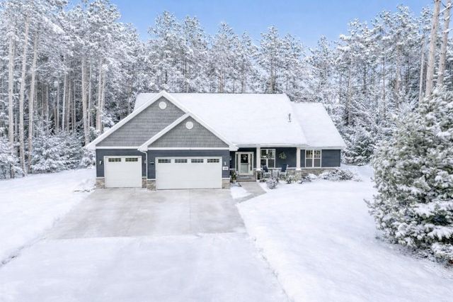 878 MAPLE LEAF TRAIL, Sobieski, WI 54171