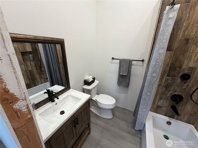 1330 Black Hawk Drive, Cle Elum, WA 98922