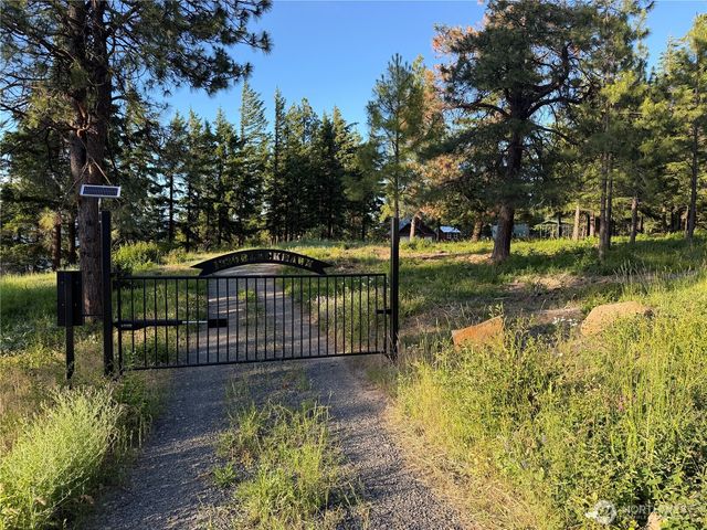 1330 Black Hawk Drive, Cle Elum, WA 98922