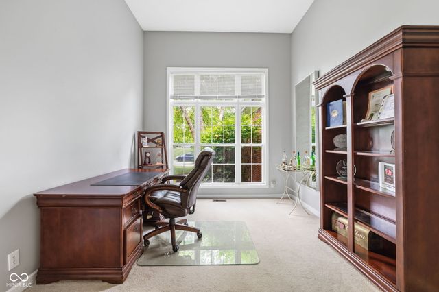 1268 Sullivans Ridge, Zionsville, IN 46077