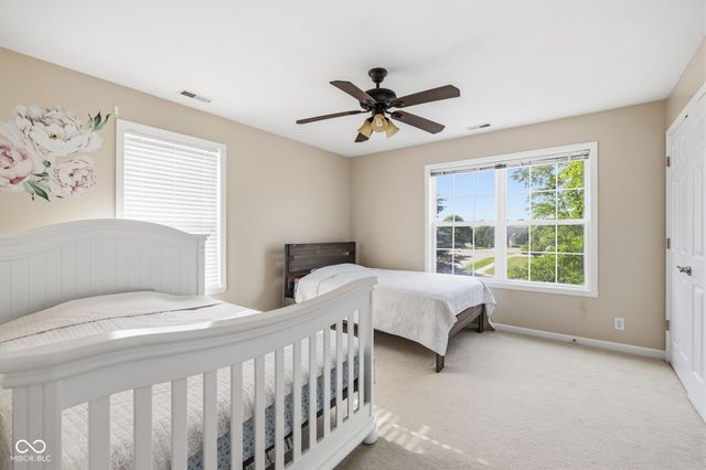 1268 Sullivans Ridge, Zionsville, IN 46077