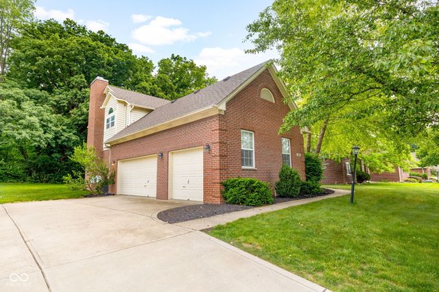 1268 Sullivans Ridge, Zionsville, IN 46077