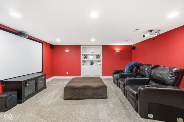 1268 Sullivans Ridge, Zionsville, IN 46077