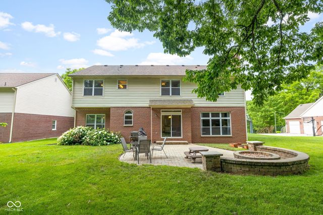 1268 Sullivans Ridge, Zionsville, IN 46077
