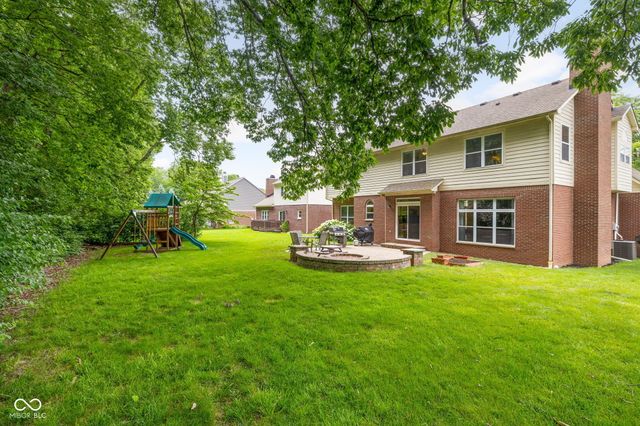 1268 Sullivans Ridge, Zionsville, IN 46077