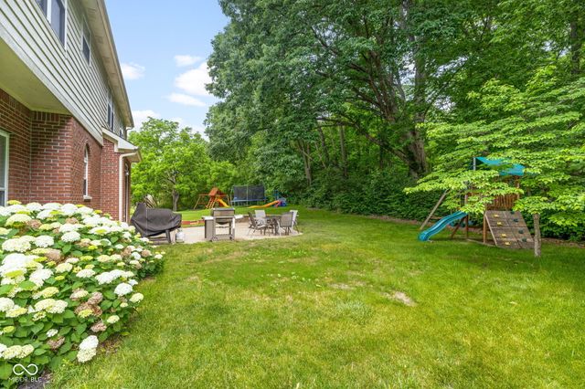1268 Sullivans Ridge, Zionsville, IN 46077