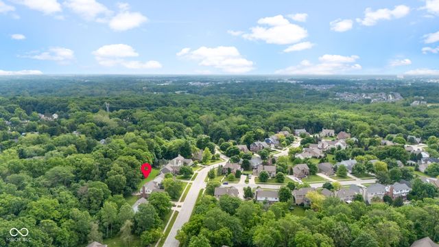1268 Sullivans Ridge, Zionsville, IN 46077