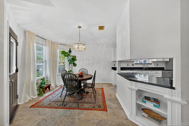 51 Edgecreek, San Antonio, TX 78254