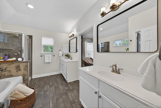 51 Edgecreek, San Antonio, TX 78254