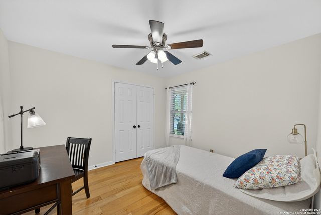 51 Edgecreek, San Antonio, TX 78254