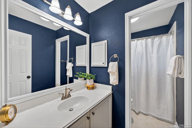 51 Edgecreek, San Antonio, TX 78254