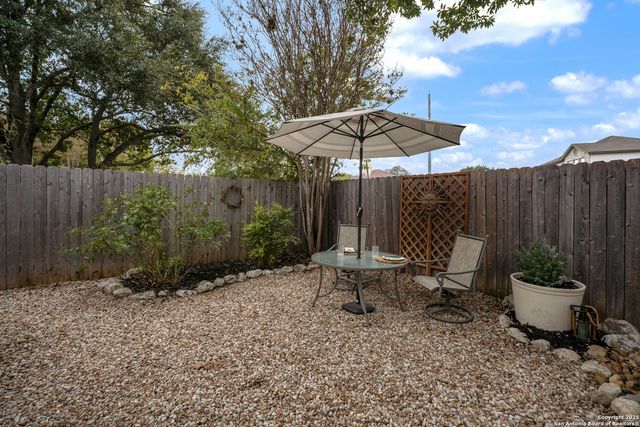 51 Edgecreek, San Antonio, TX 78254