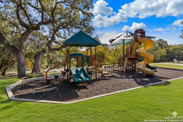 51 Edgecreek, San Antonio, TX 78254