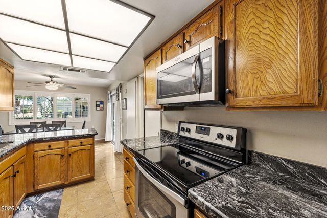 56 LEISURE WORLD --, Mesa, AZ 85206