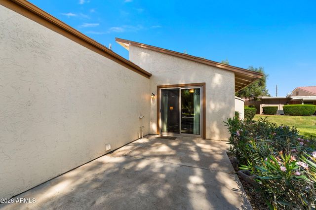 56 LEISURE WORLD --, Mesa, AZ 85206