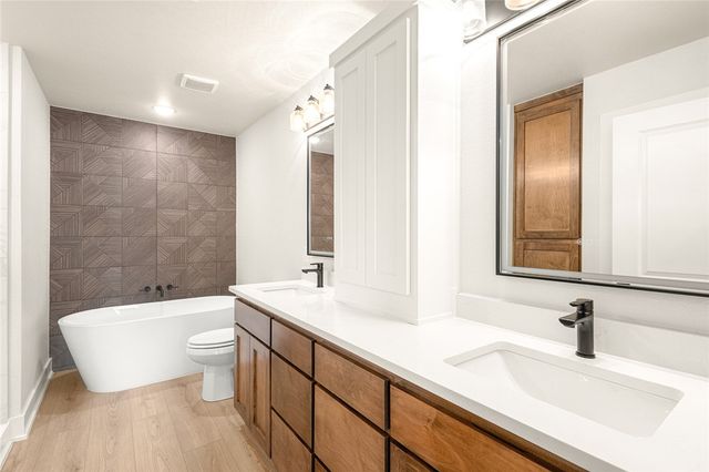 1215 John Renfroe Road, Pea Ridge, AR 72751