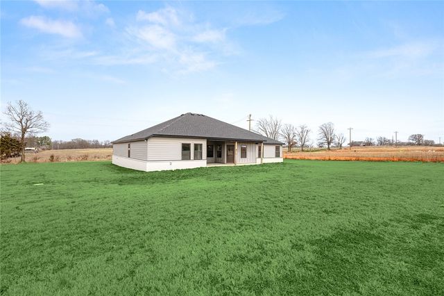 1215 John Renfroe Road, Pea Ridge, AR 72751