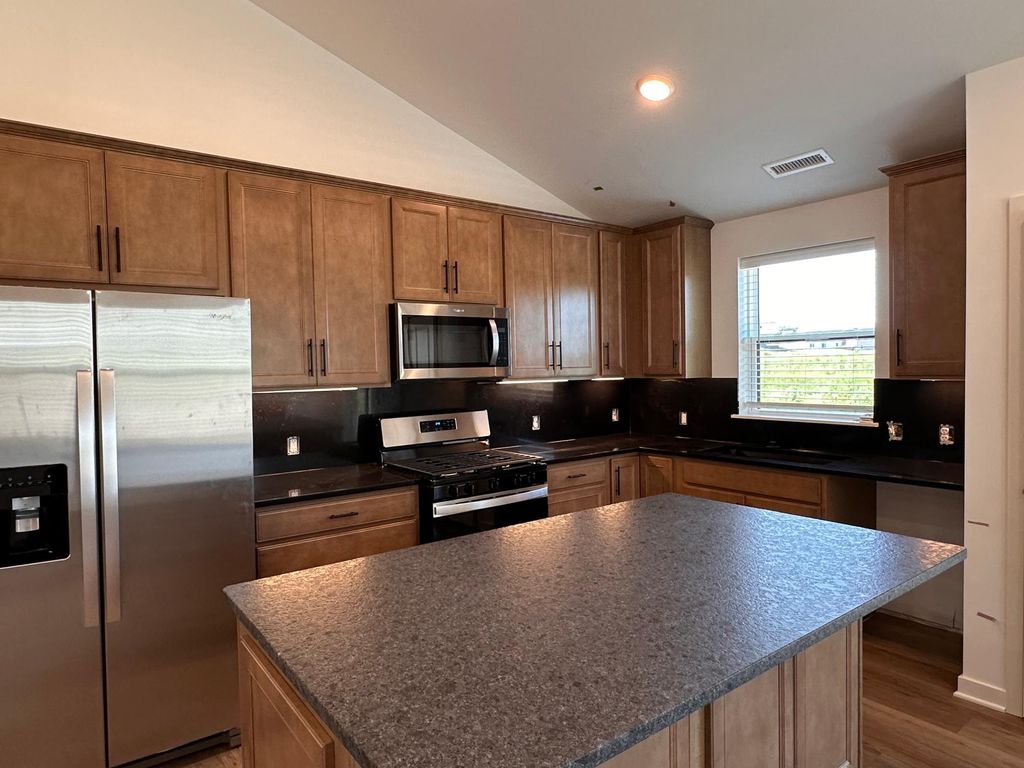 1652 Lund Way, Shakopee, MN 55379 — photo 5