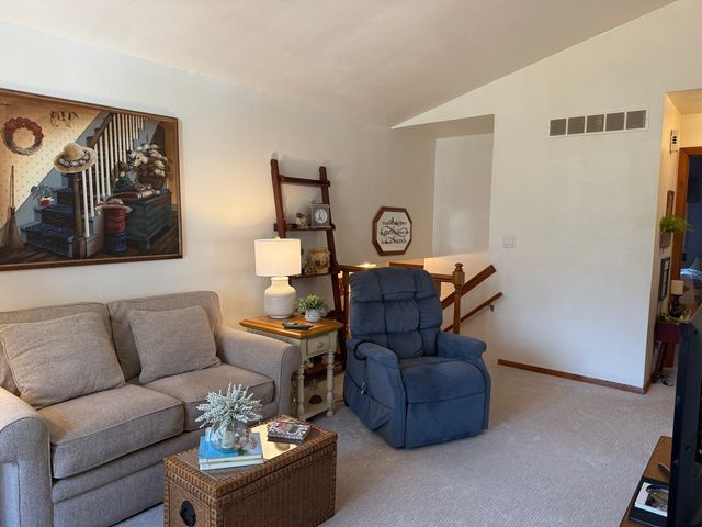 2822 Norway Pine Road, Rockford, IL 61109