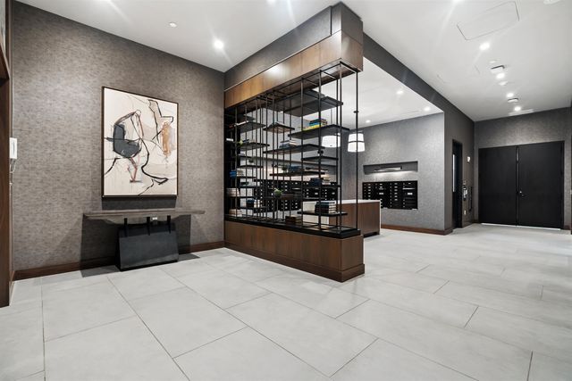 18 Artisan Dr Unit 308, Salem, NH 03079