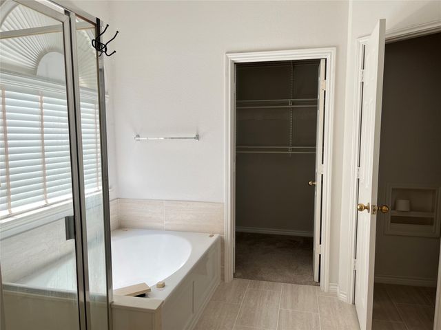 9814 Glenshee Drive, Rowlett, TX 75089