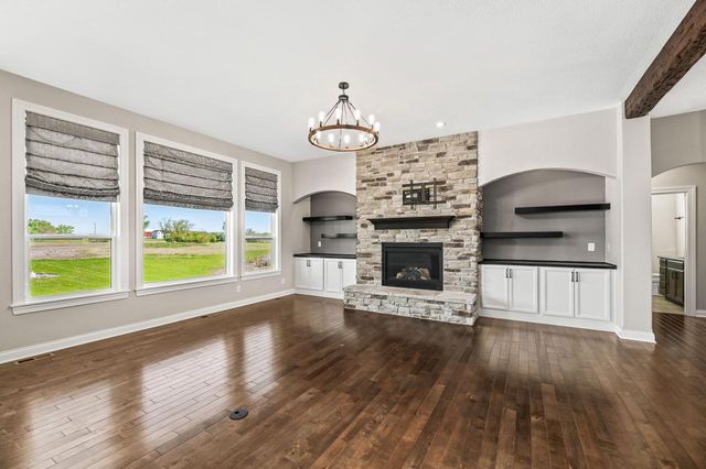 28516 Blue Crane COURT, Waterford, WI 53185
