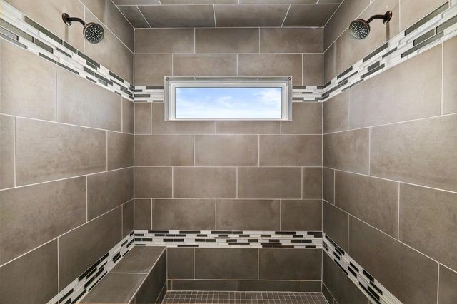 28516 Blue Crane COURT, Waterford, WI 53185