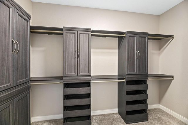 28516 Blue Crane COURT, Waterford, WI 53185